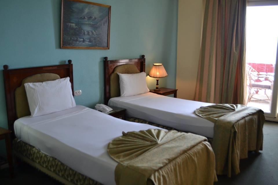 Kaoud Sporting Hotel Alexandria Exterior photo
