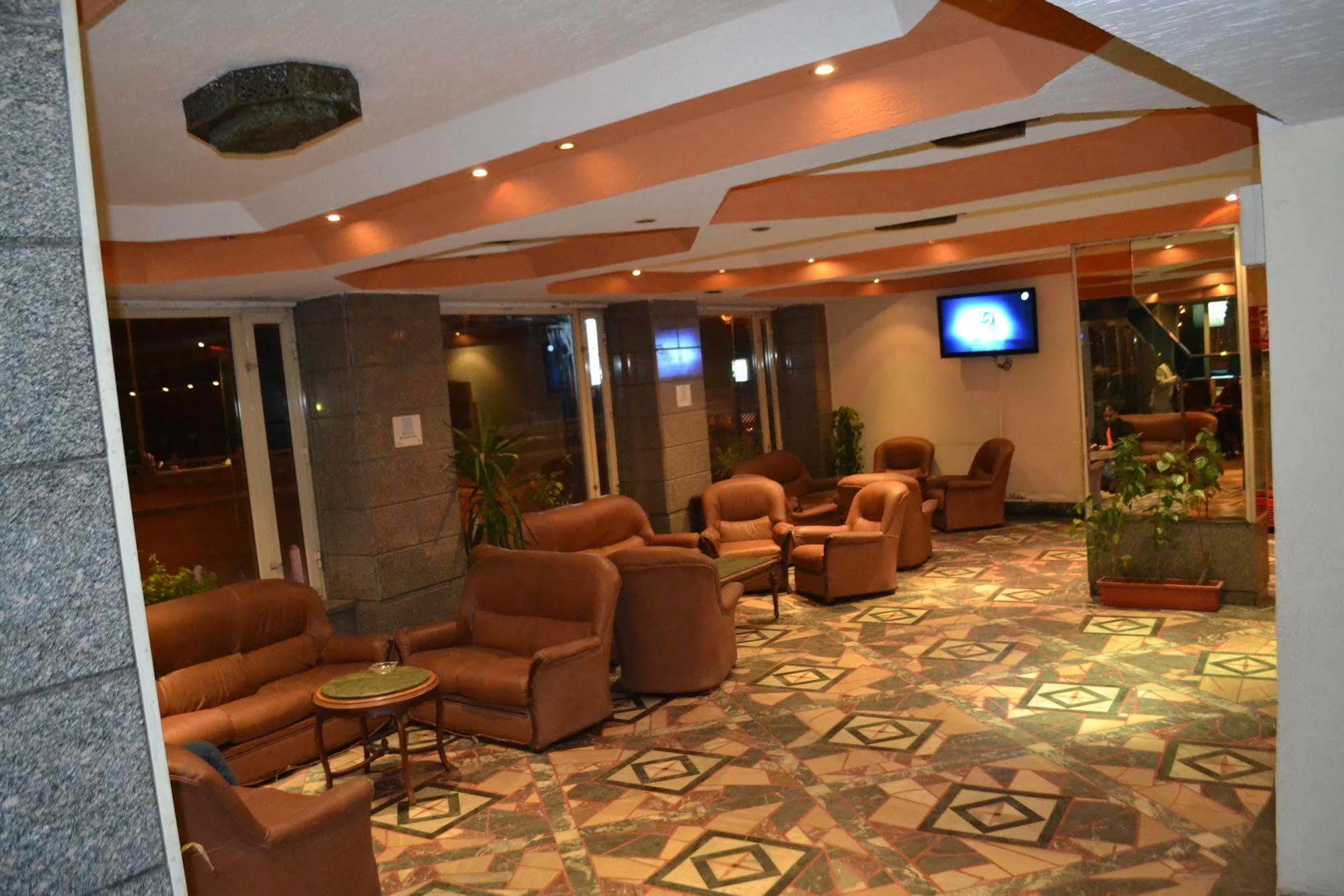 Kaoud Sporting Hotel Alexandria Exterior photo